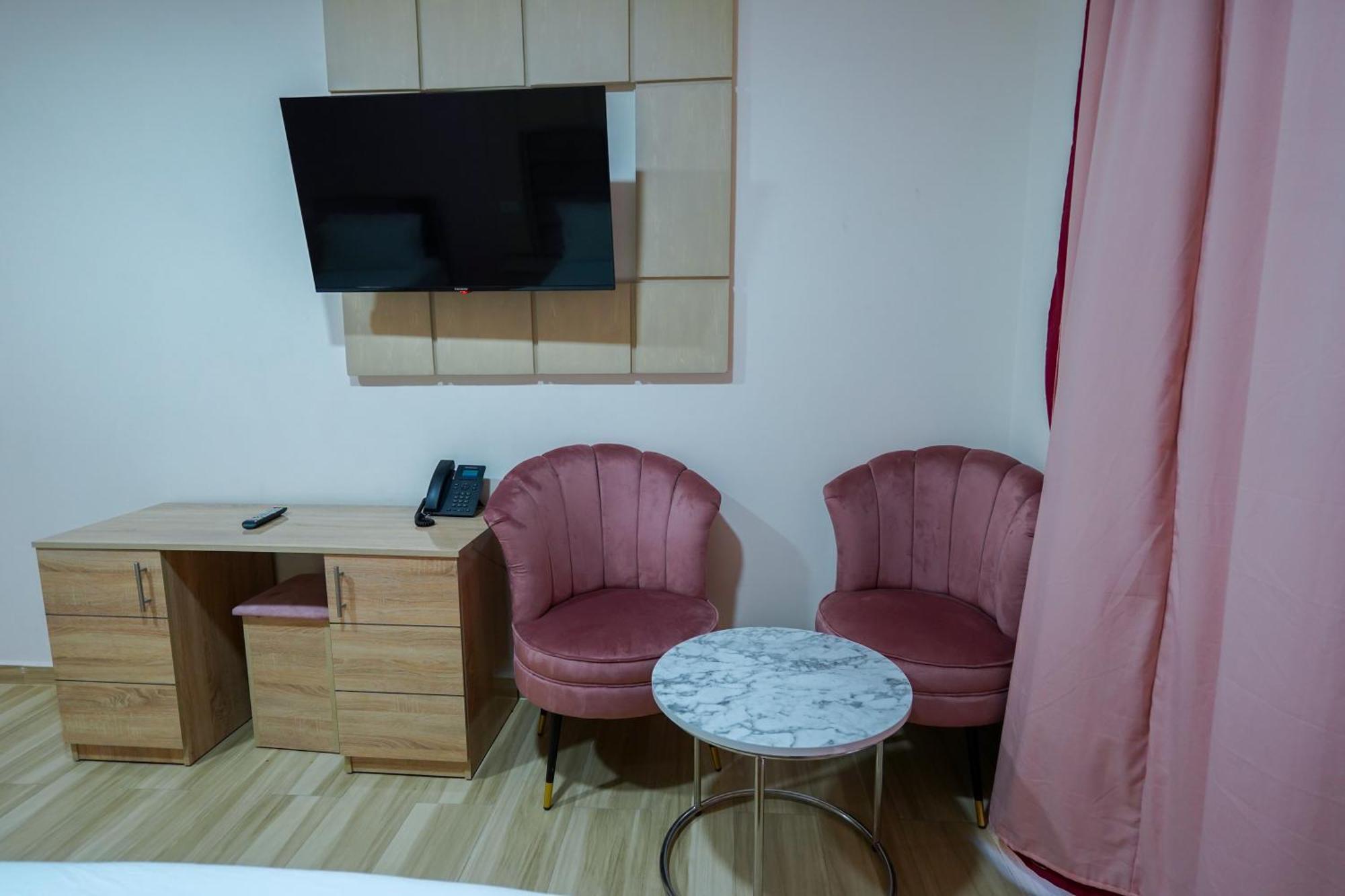 Fekri Hotel 梅克内斯 外观 照片